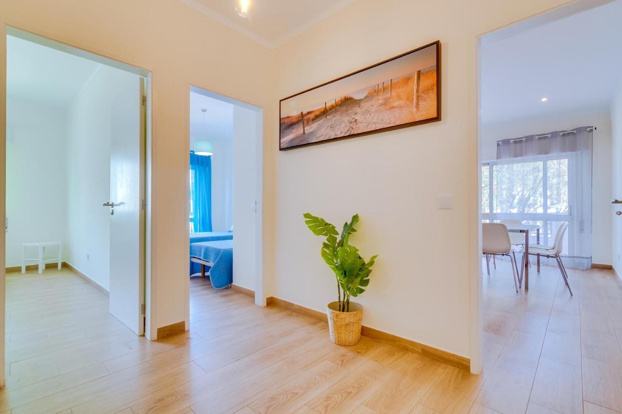 Quarteira 2Br - Near The Beach At Homesbyfc Zewnętrze zdjęcie